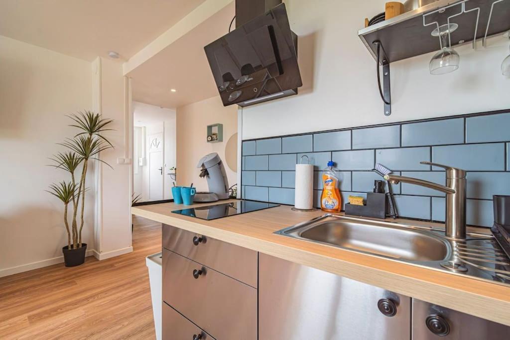 "Le Chaleureux" Appartement Pour 4 Personnes Isles-sur-Suippe Bagian luar foto